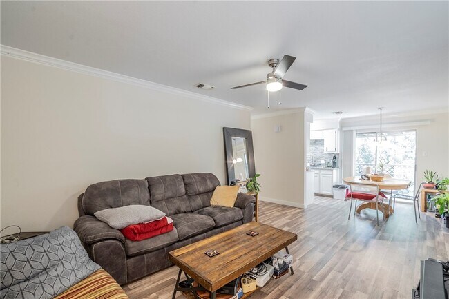 Foto del edificio - 10622 Golden Quail Dr