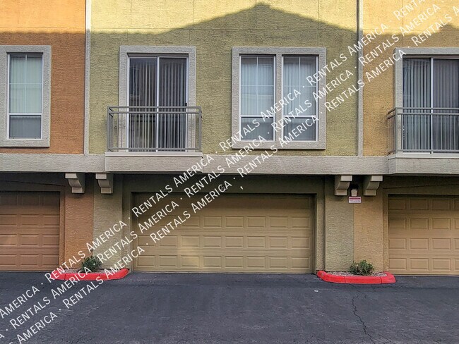 Building Photo - 18250 N Cave Creek Rd