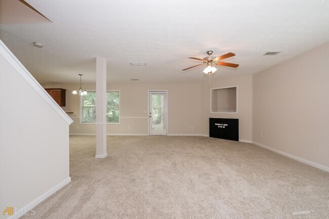 Foto del edificio - 15 Magan Ct