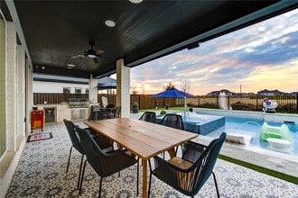 Building Photo - 1815 Longcroft Ln