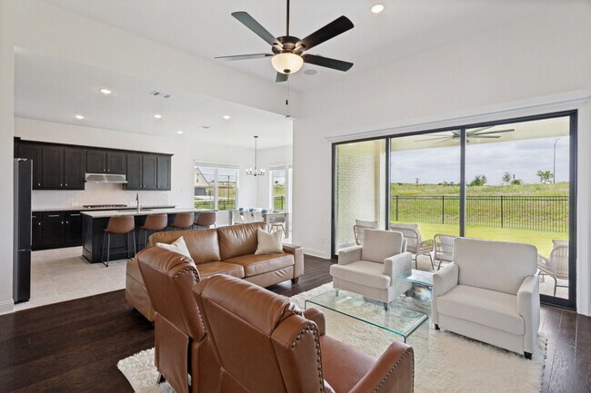 Foto del edificio - 2240 Laurel Ridge Rd