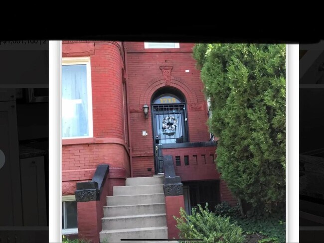 Foto del edificio - 1715 1st St NW