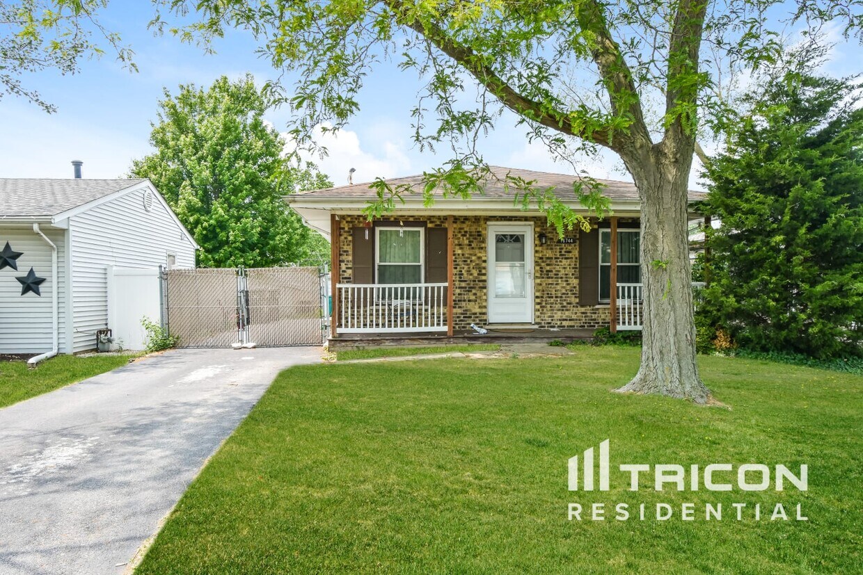 Foto principal - 16744 90th Ave