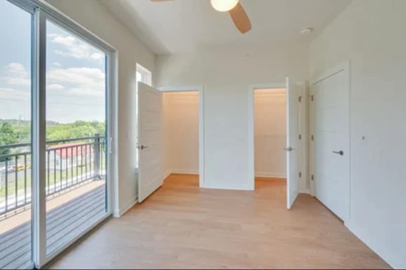 Photo - 600 E Trinity Ln (Nashville, TN)