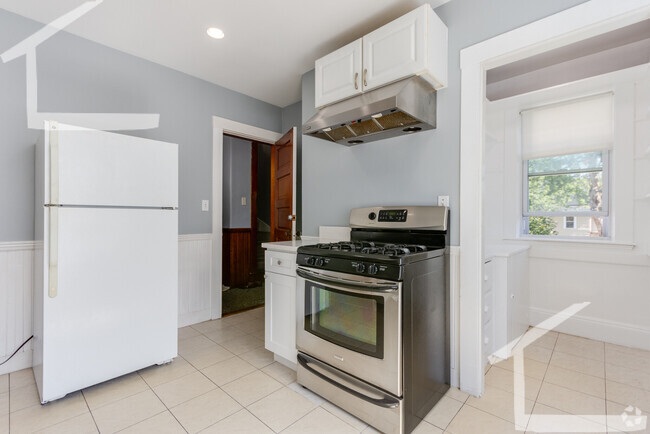 Building Photo - 17 Champney St