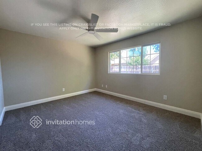 Building Photo - 4430 Bollenbacher Ave