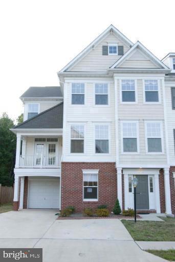 Primary Photo - 8216 Frog Hollow Ct