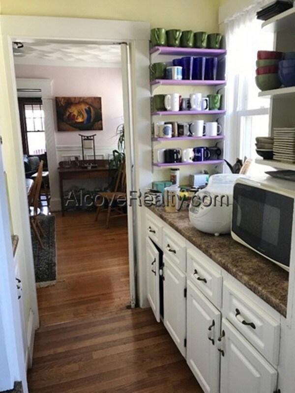 18 Allen St, Arlington, MA 02474 Apartments in Arlington, MA