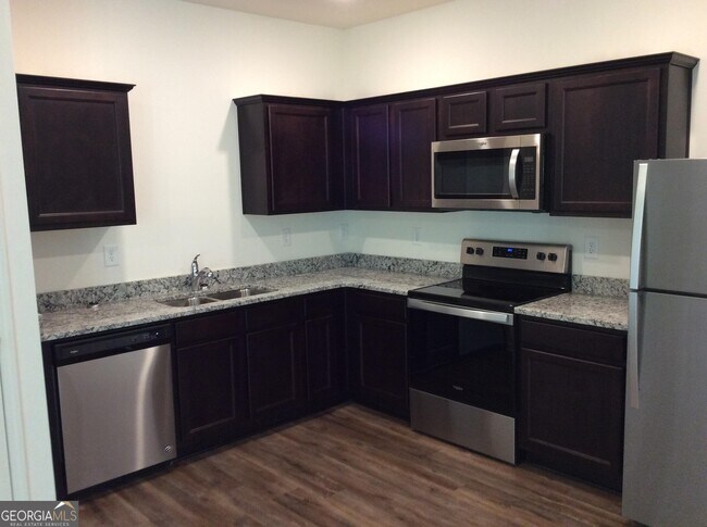 Foto del edificio - 3075 Tarian Way