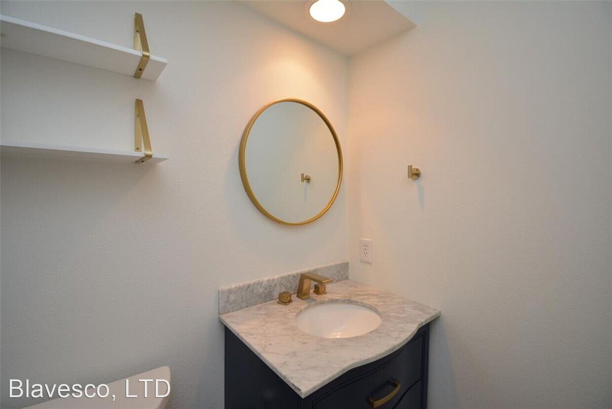 Primary Photo - 5 br, 4 bath House - 15 Larks Aire Place