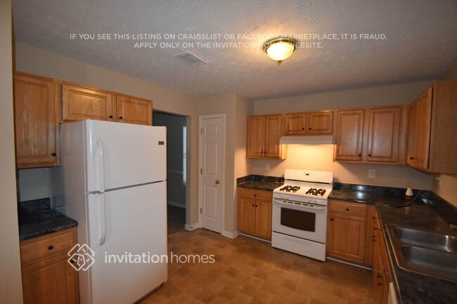 Foto del edificio - 521 Michael Cir