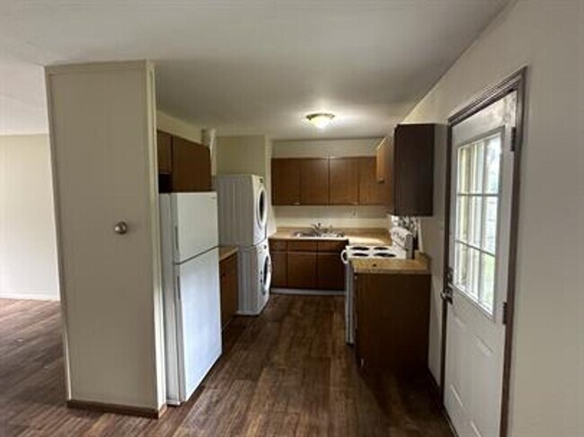 Foto del edificio - 1509 S Mattis Ave