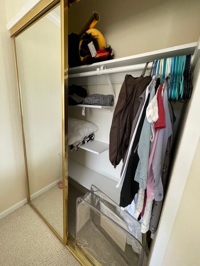 Foto del edificio - 3115 La Cresta