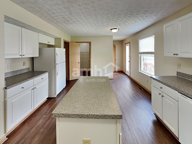 Foto del edificio - 2236 Dates St