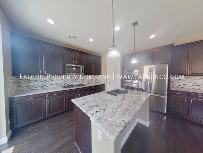Foto del edificio - 7162 Laurel Cherry Ct