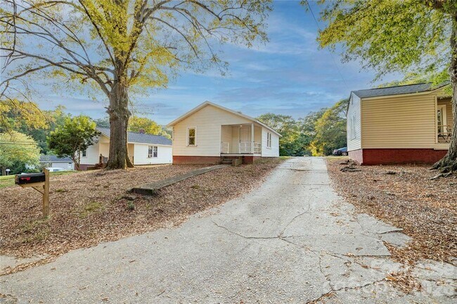 Foto del edificio - 109 Cleveland Ave