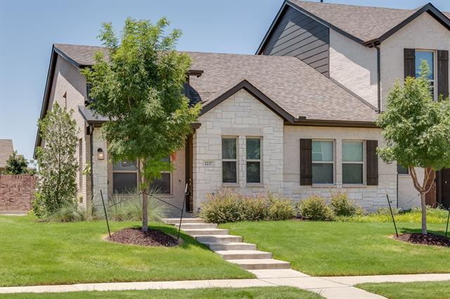 Foto del edificio - 1237 Pebblebrook Dr