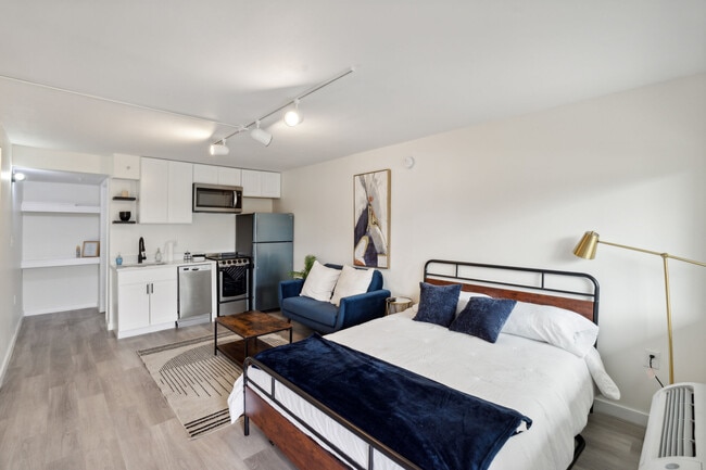Interior Photo - Hermitage Studios