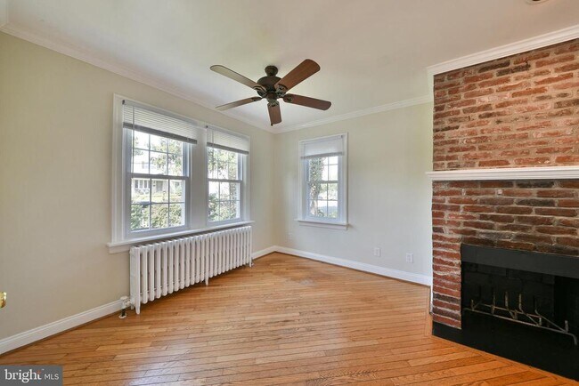 Foto del edificio - 6 Grove Ave