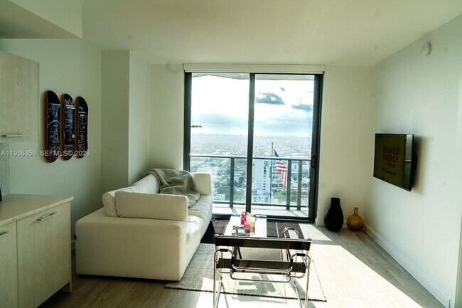 Foto del edificio - 55 SW 9th St