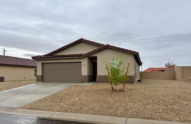 Foto del edificio - NICE FORT MOHAVE HOME