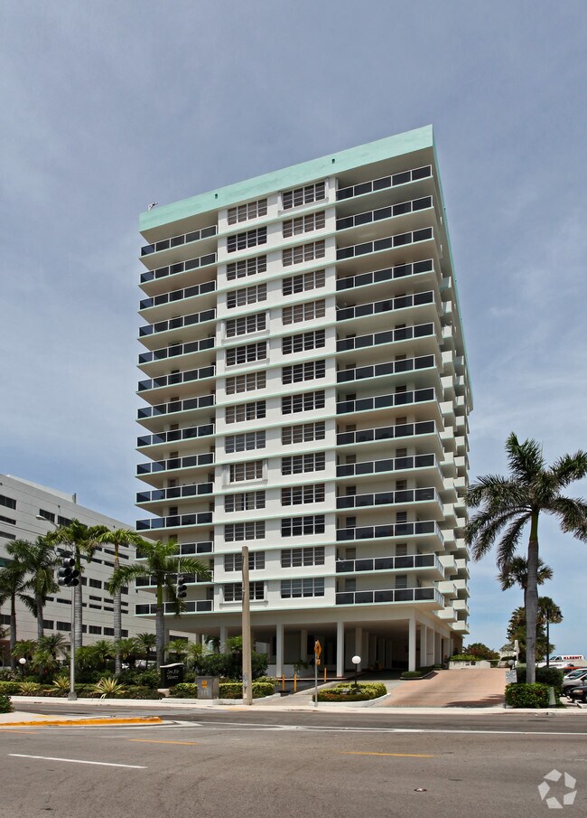 Sea Air Towers Apartments Hollywood, FL