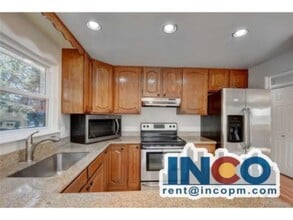 Building Photo - 10141 Melody Dr