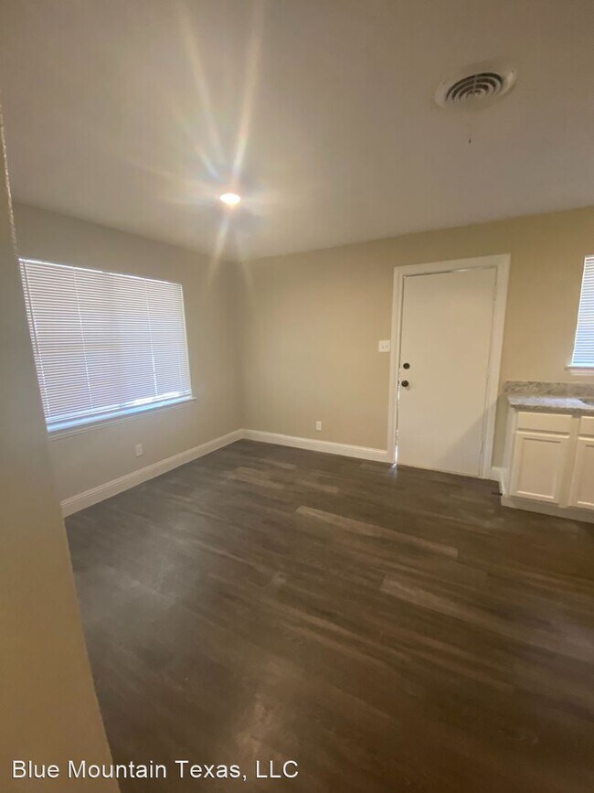 Foto del edificio - 10019 Olmos Dr