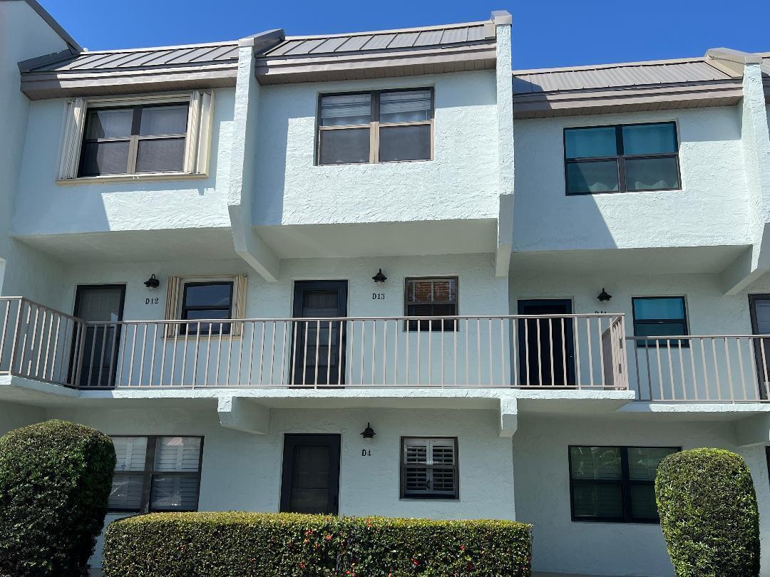 Primary Photo - 1300 Seaway Dr