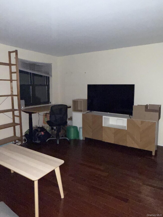 Foto del edificio - 144-46 77th Ave