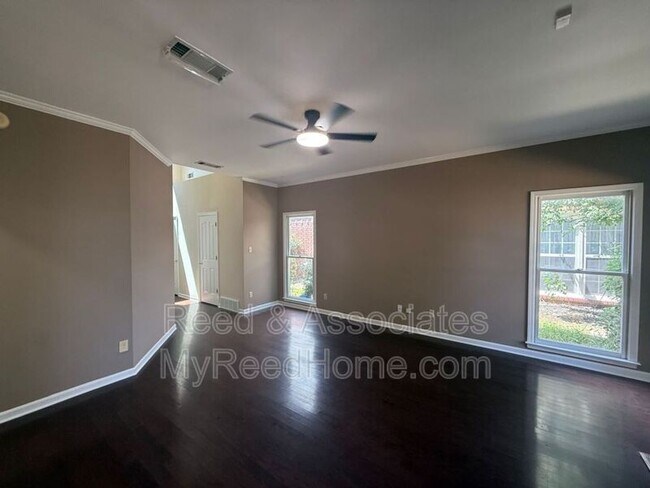 Foto del edificio - 126 Riverwalk Pl
