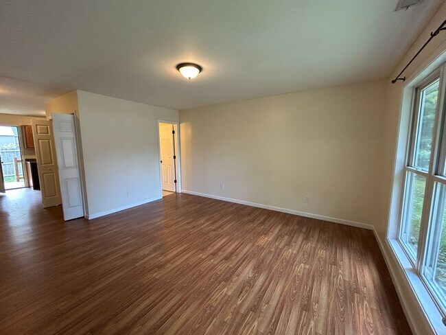 Foto del edificio - Swannanoa - Beloved Beacon Village!