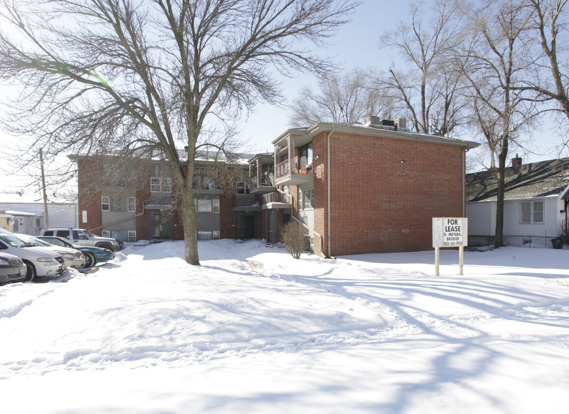 Building Photo - Rue Charles Apartments