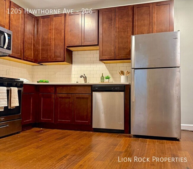 Foto del edificio - 1205 Hawthorne Ave