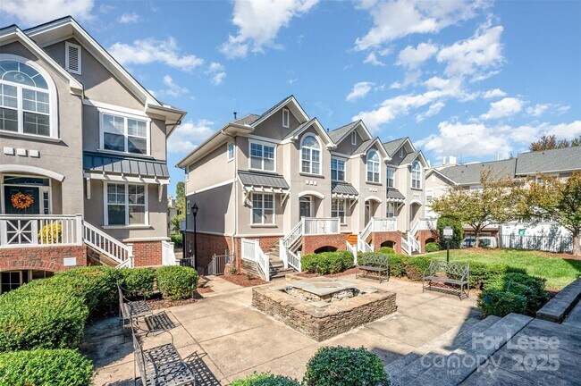 Foto del edificio - 847 Clarkson Mill Ct