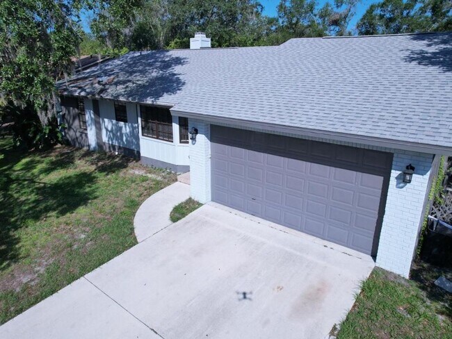 Building Photo - 3 Bedroom, 2 bathroom, Single Family Home ...