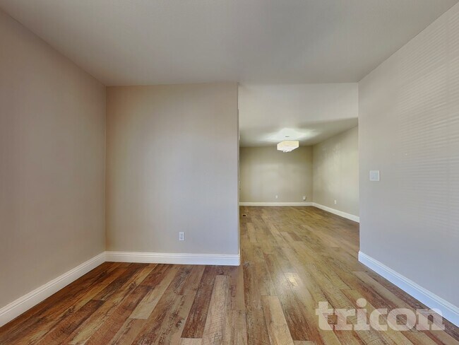 Foto del edificio - 17688 Feather River Ct