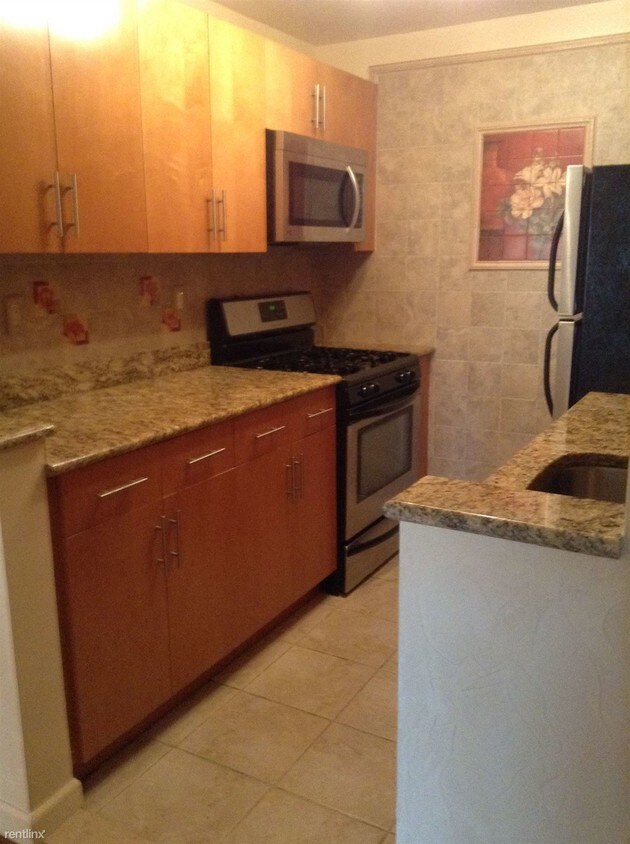 Primary Photo - 339 Avenue P