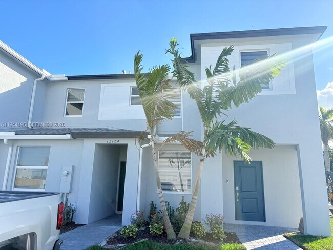 Foto del edificio - 12168 SW 268th St