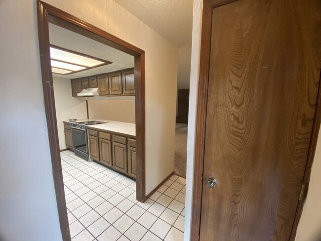 Foto del edificio - Townhome in Edmond! Sweet Neighborhood!