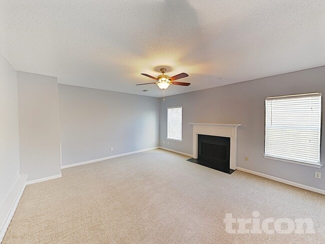 Foto del edificio - 1005 Maris Ln