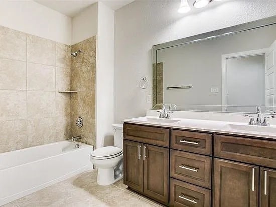 Building Photo - 4852 Monte Verde Dr