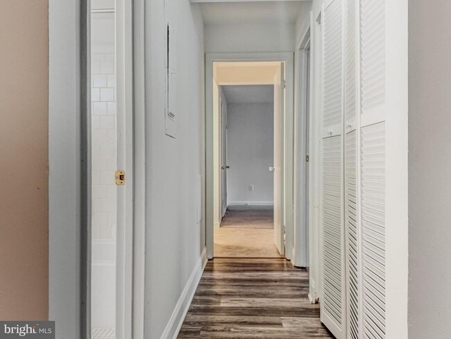 Building Photo - 13207 Dairymaid Dr