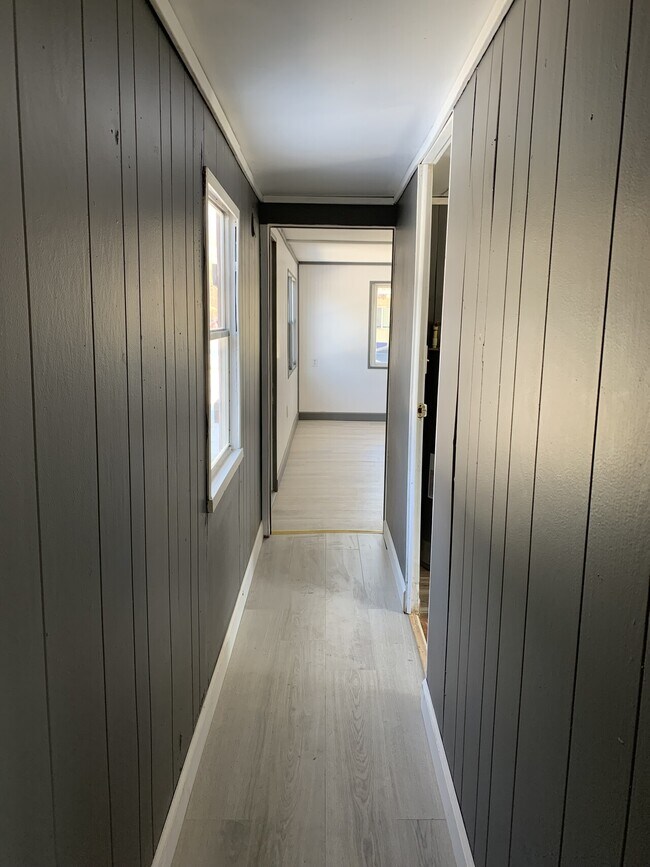 Building Photo - 23012 CR 503A