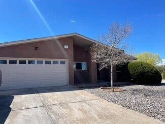 Building Photo - 7800 Calle De Plata NE