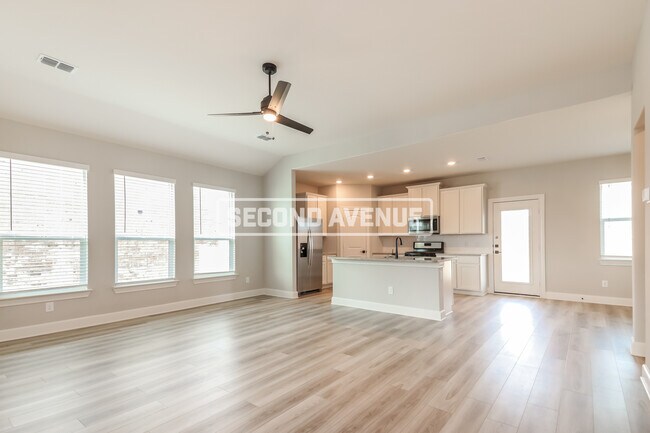 Building Photo - 2020 Atwood Dr