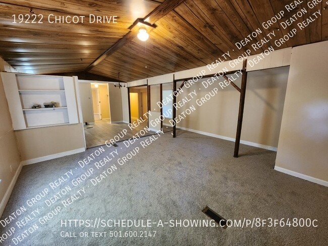 Building Photo - 19222 Chicot Rd