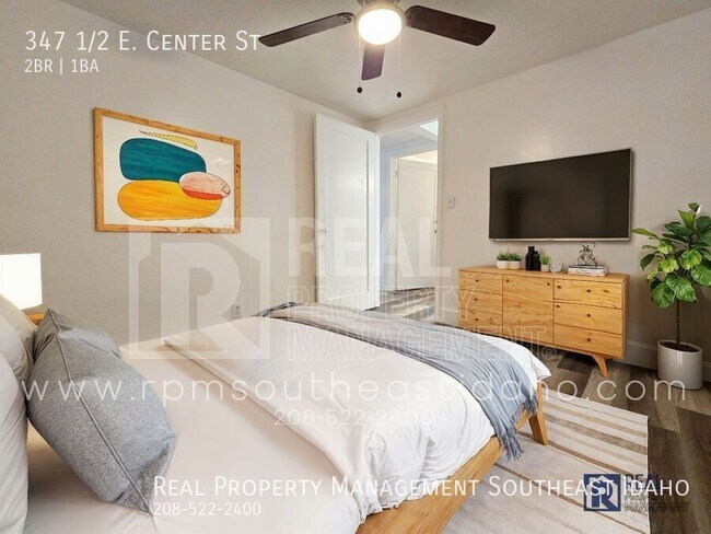 Foto del edificio - 347 1/2 E. Center St-
