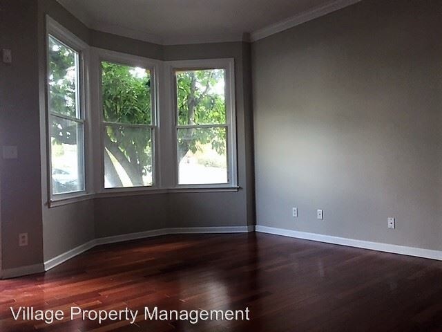 Building Photo - 3 br, 2.5 bath House - 223 Fairmont Court