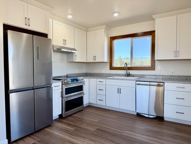 Foto del edificio - 15751 Shiloh Rd